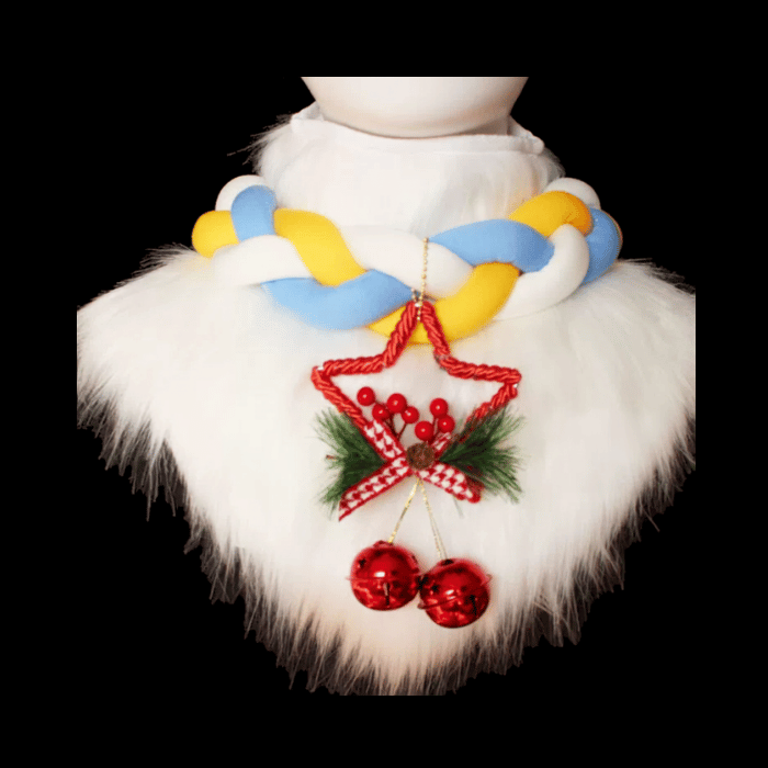 Festive Twisted Collar Charm thumbnail 1
