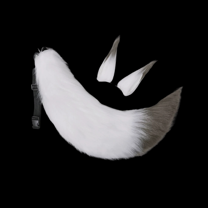 Moonlit Fluffy Fox Tail thumbnail 24