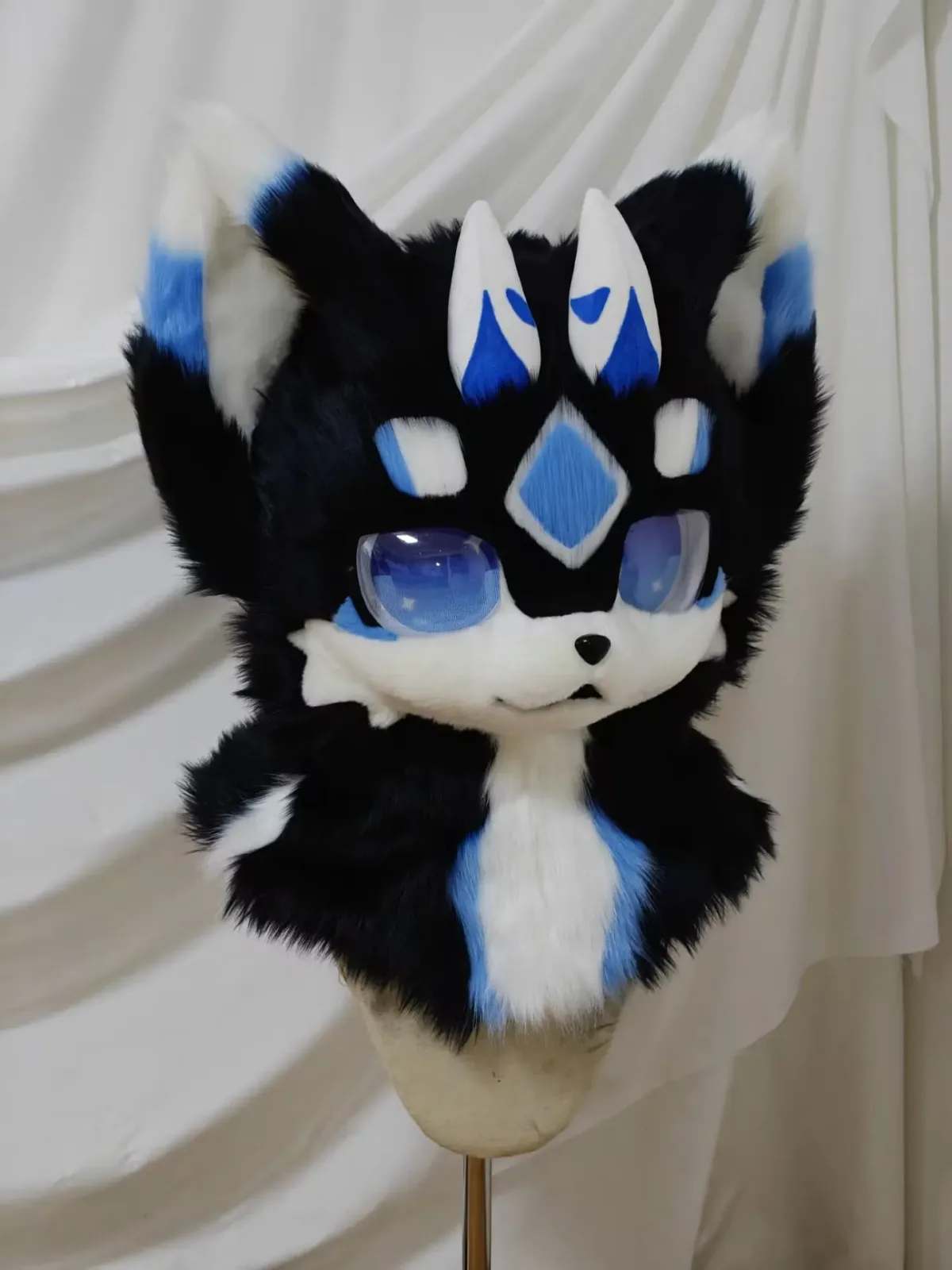 Sapphire Crown Kemono Fursuit Head thumbnail 2