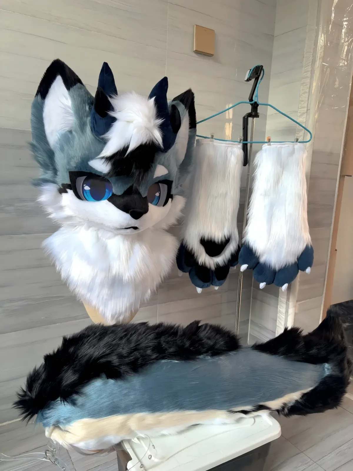 Storm Husky Kemono Fursuit Partial thumbnail 5